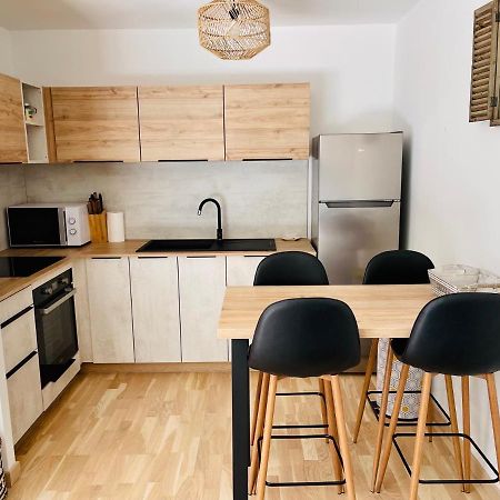 Ajaccio T2 Grand Standing Neuf - Centre Ville Et Plages - 4 Personnes - Parking Prive 外观 照片