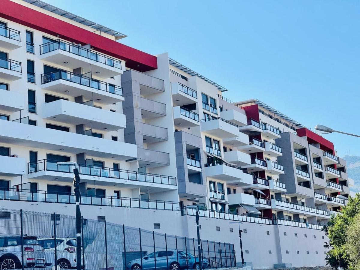 Ajaccio T2 Grand Standing Neuf - Centre Ville Et Plages - 4 Personnes - Parking Prive 外观 照片